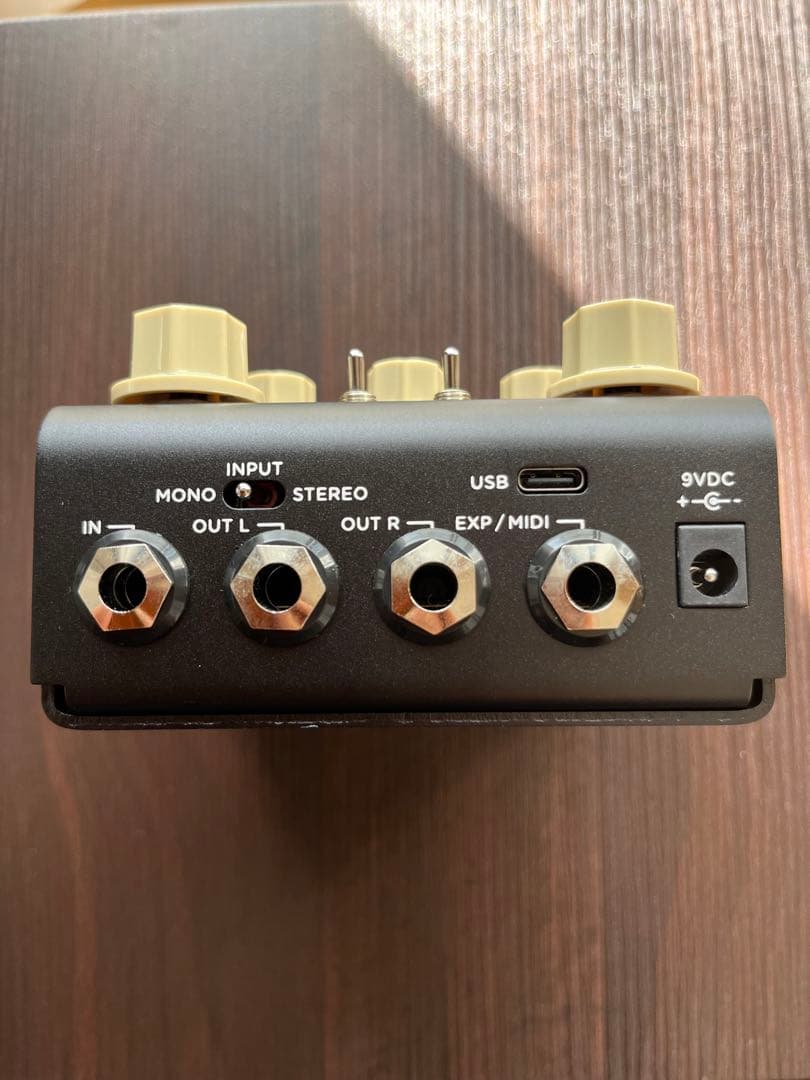 Strymon FLINT V2 トレモロ & リバーブ