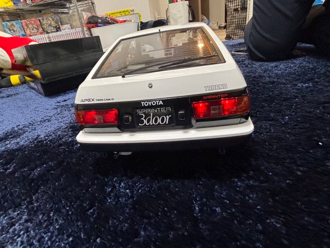 ディアゴスティーニ1/8 頭文字DのAE86ハチロク　完成品