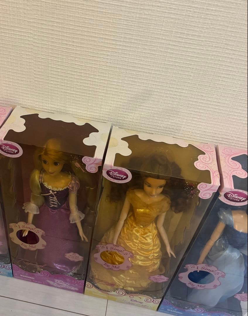 ディズニー　プリンセス　フィギュア 3点セット　人形 おもちゃ ドール