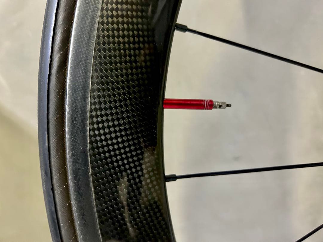 ◆鬼軽いカーボンホイール＋タイヤ重量0.93g！◆
