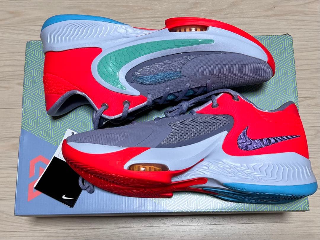 NIKE ZOOM FREAK4 フリーク4 ヤニス バッシュ バスケ 28cm