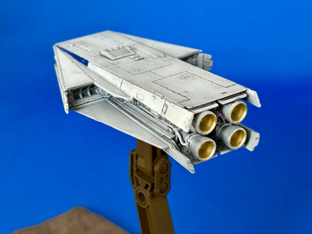 バンダイ スターウォーズ 1/144 ミレニアム・ファルコン ランド(2)完成品