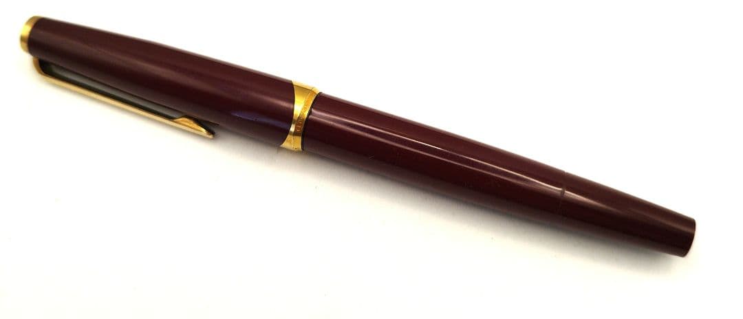 MONTBLANC モンブラン 万年筆　１２１ 　ボルドー