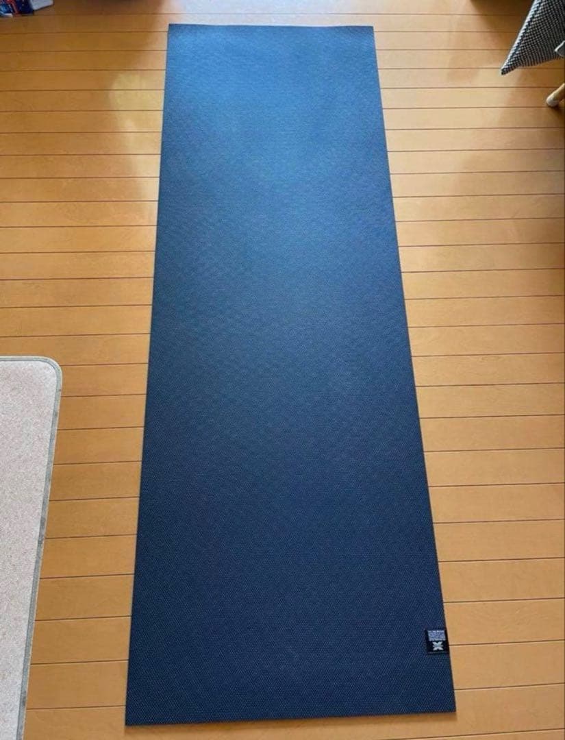 値下げ済　Mandukaヨガマット 5mm 　最後の一点