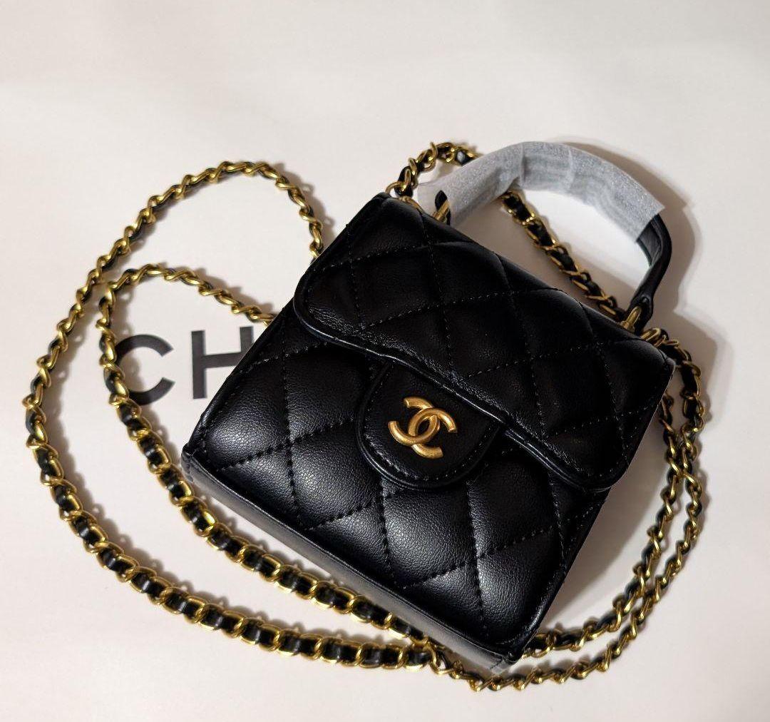 CHANELブラックキルティングチェーンショルダーミニバッグ ❦ミニマトラッセ