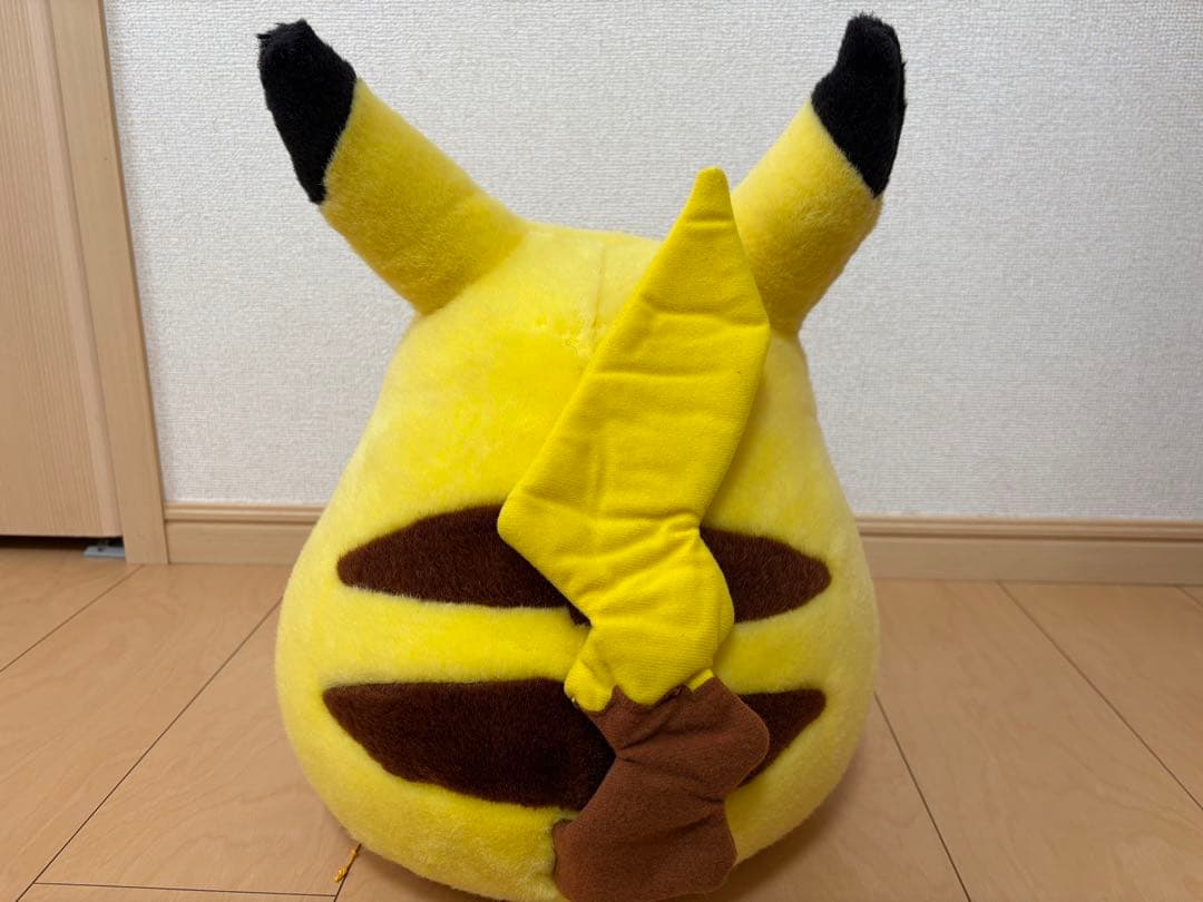 ピカチュウ ぬいぐるみ 等身大 TOMY 希少 1/1