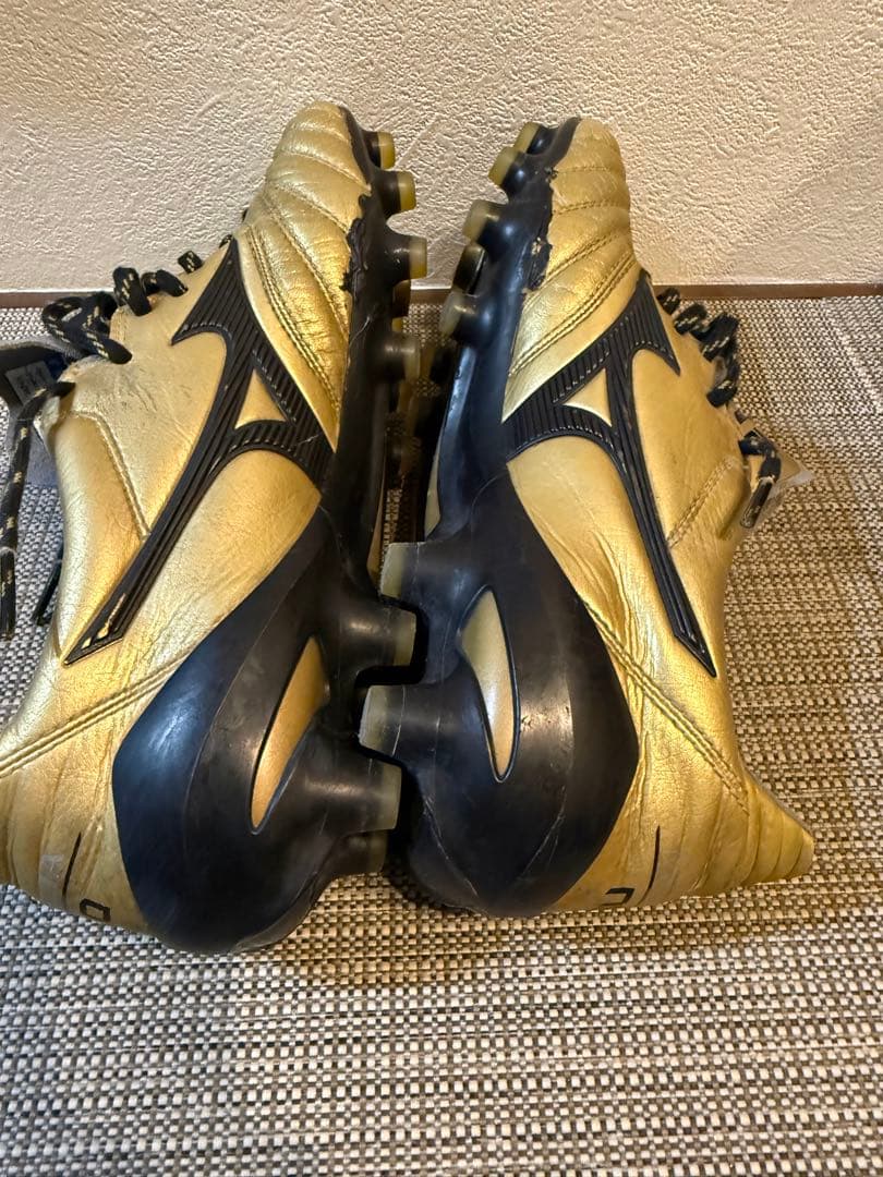 Mizuno ゴールド スパイク　25.5