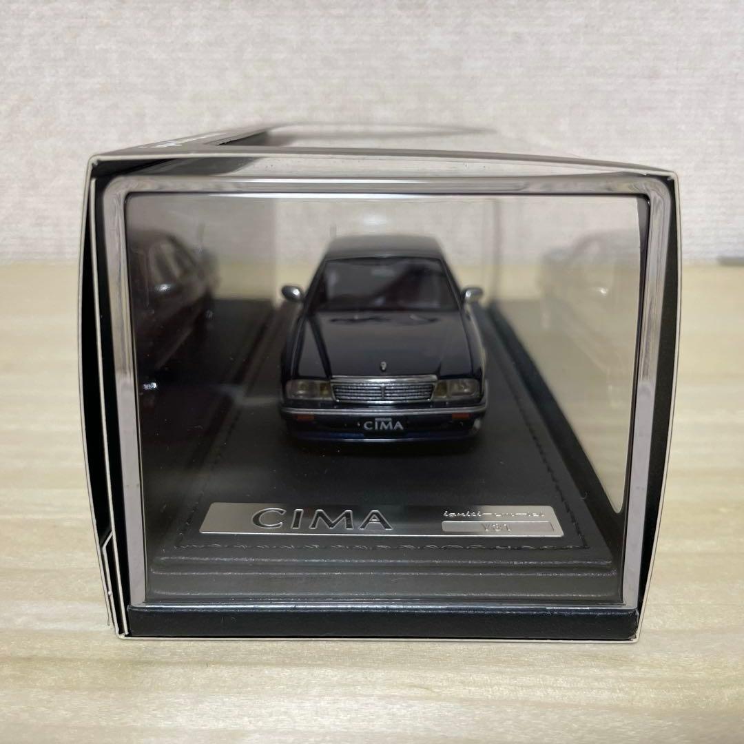 イグニッションモデル　日産シーマ　ミニカー