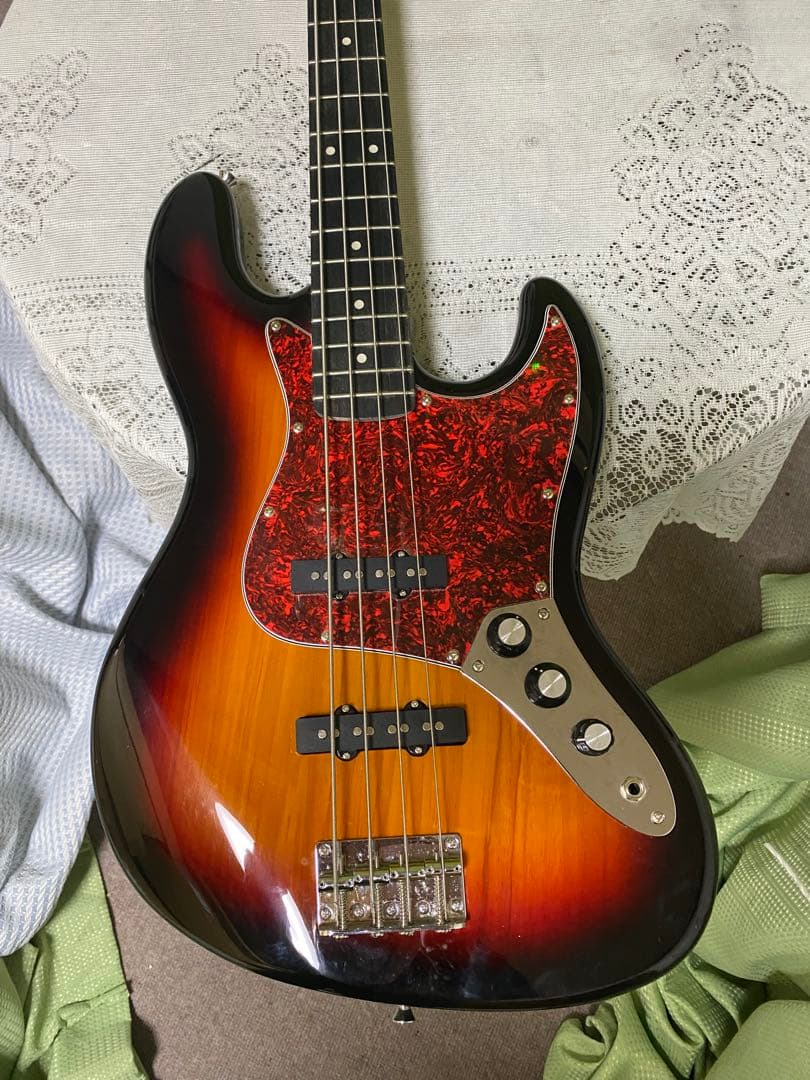 ジャズしようぜ！美品　Selder ジャズベース JB30　音出し良好