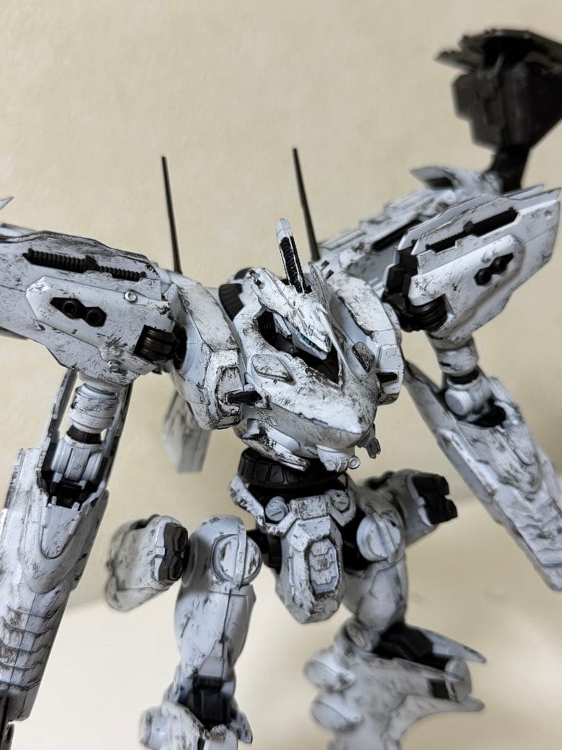 【完成品】アーマード・コア　ホワイトグリント
