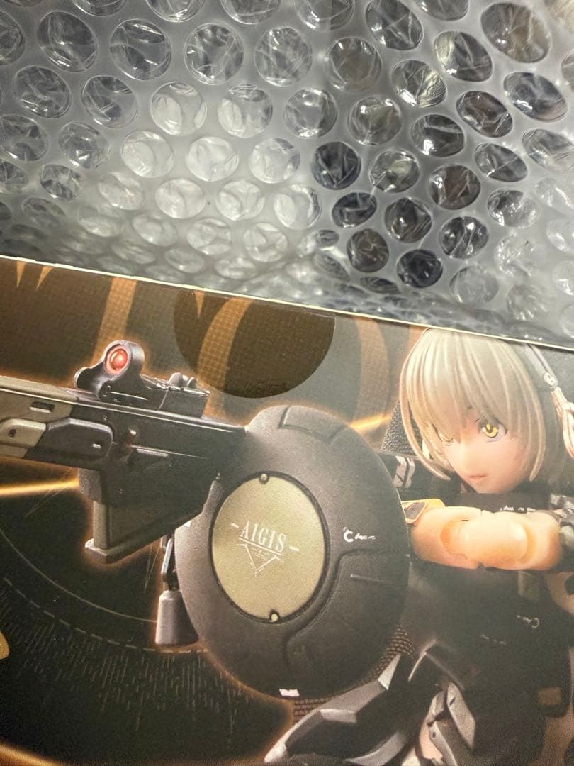 正面装甲少女 ビクトリア アクションフィギュア 蝸之殼Snail Shell