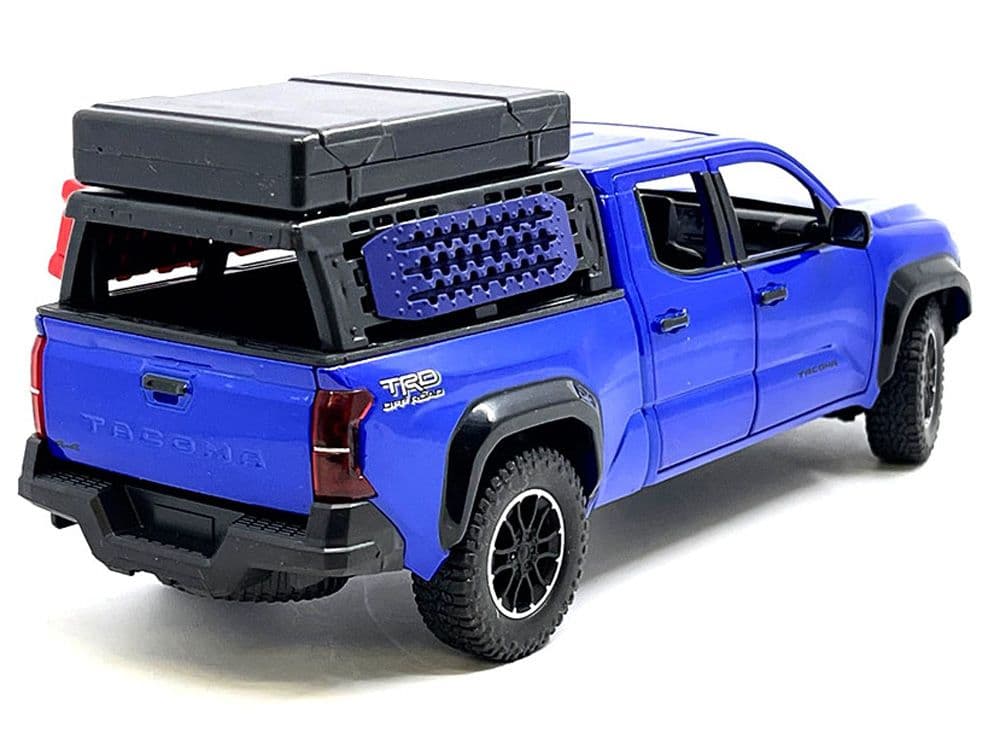 2023 トヨタ・タコマ TRD OFF ROAD　(ブルー)