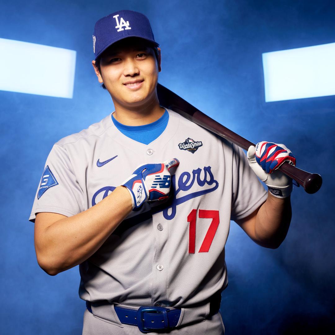 大谷翔平2025WSホームReplicaジャージ♯34&WS2025パッチ付　M