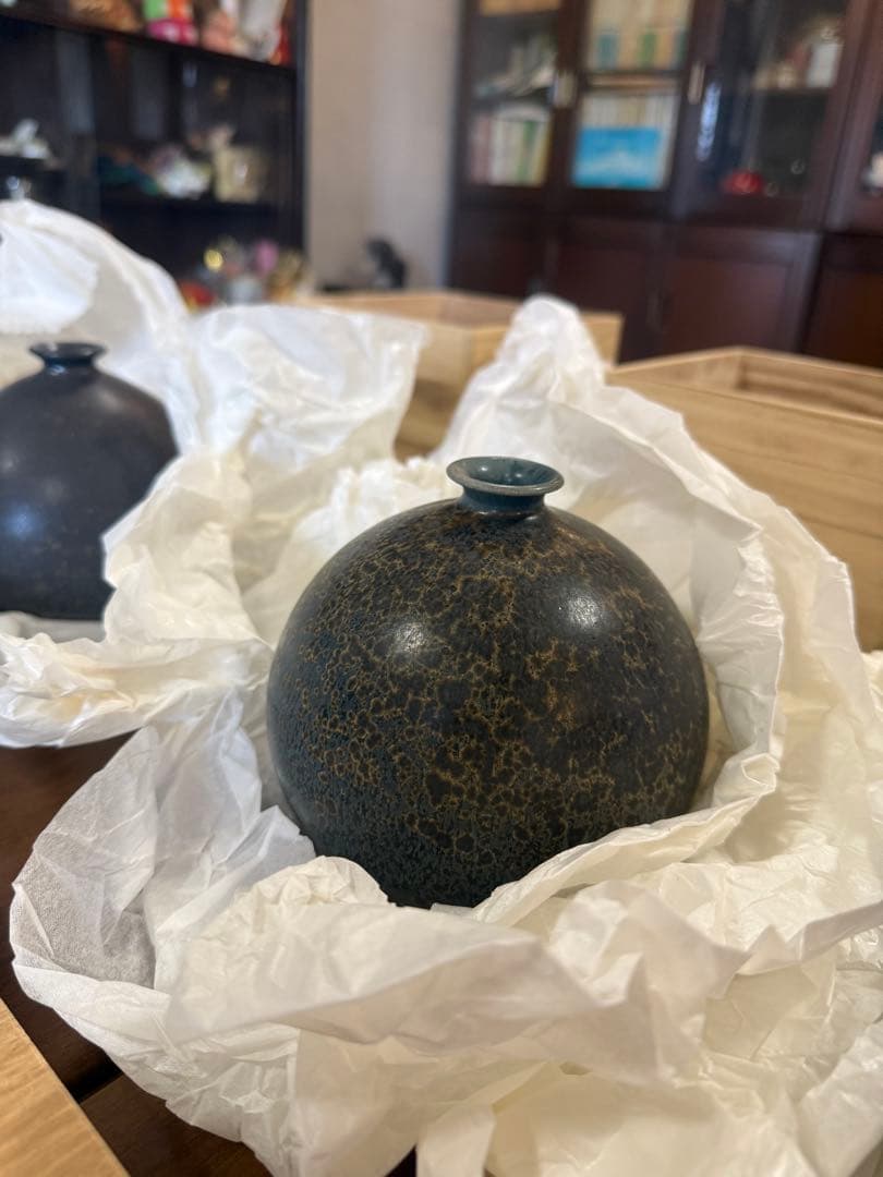 一輪差し　荒田耕治　笠間焼