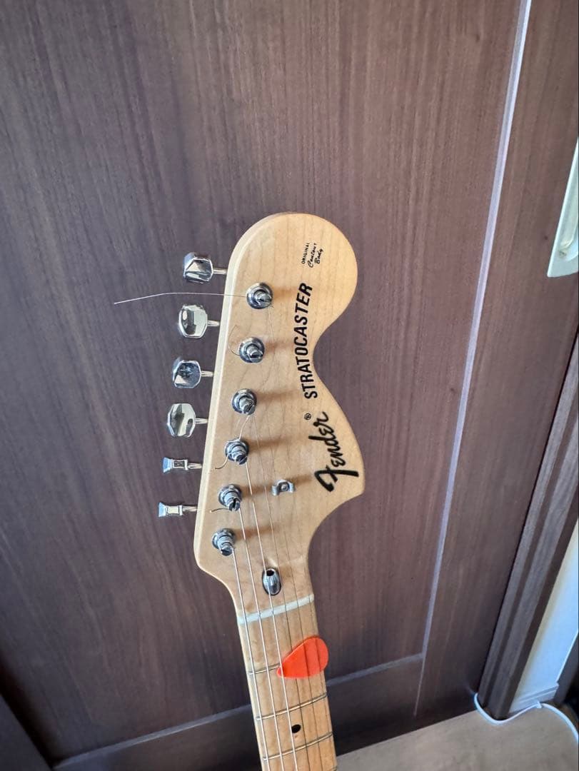 Fender Japanストラトキャスターアッシュボディash