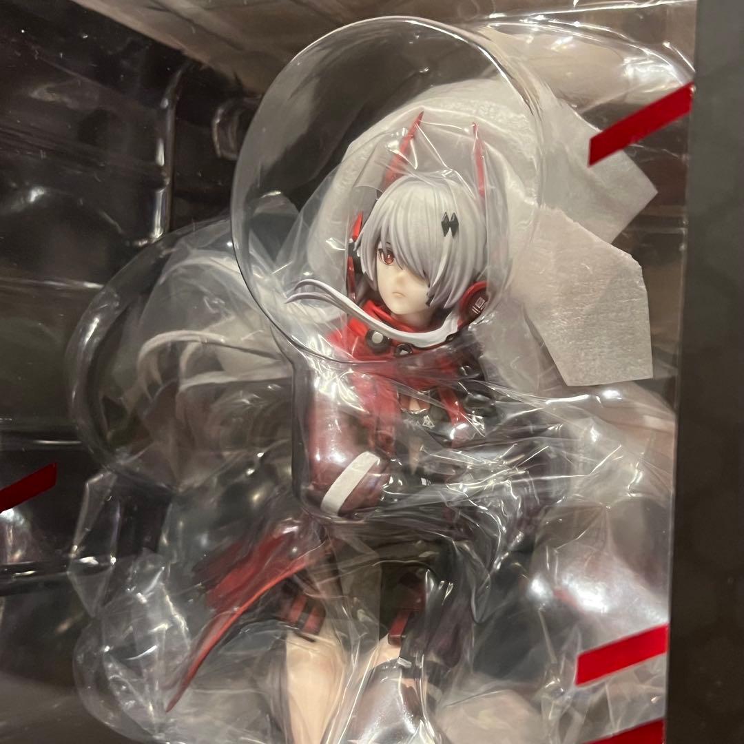 パニシング：グレイレイヴン ルシア・深淵ノ紅 1/7 フィギュア パニグレ