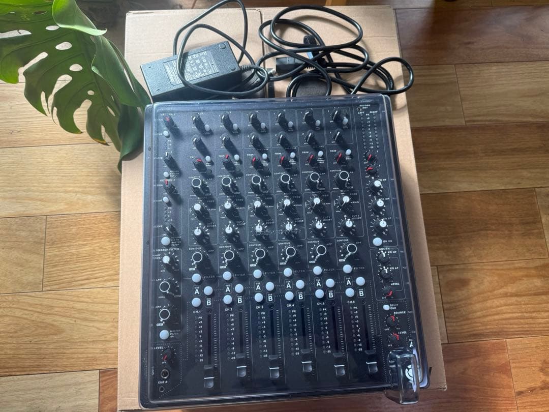 本日限定出品！PlayDifferently MODEL1 アナログミキサー
