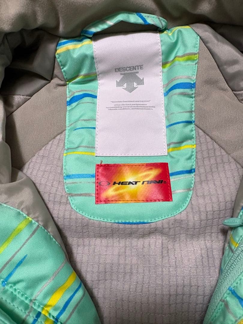 〔美品〕スキーウェア　レディース　サイズS デサント