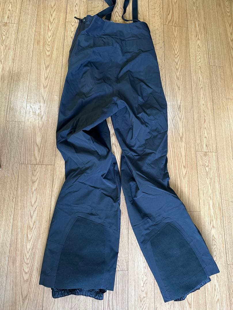 shu　Arc'teryx stinger Bib ビブパンツ