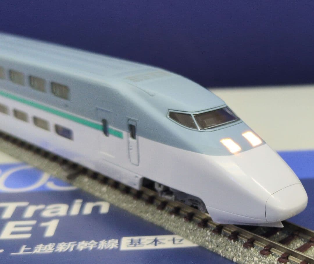 鉄道模型 JR E1系(Max)基本4両　　　　 メタルプレート付き！