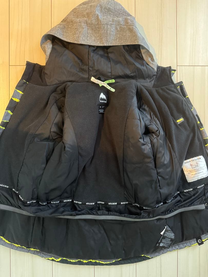 BURTONバートンキッズ 子供用スノーボードウェア Mサイズ/ミトンおまけ付き