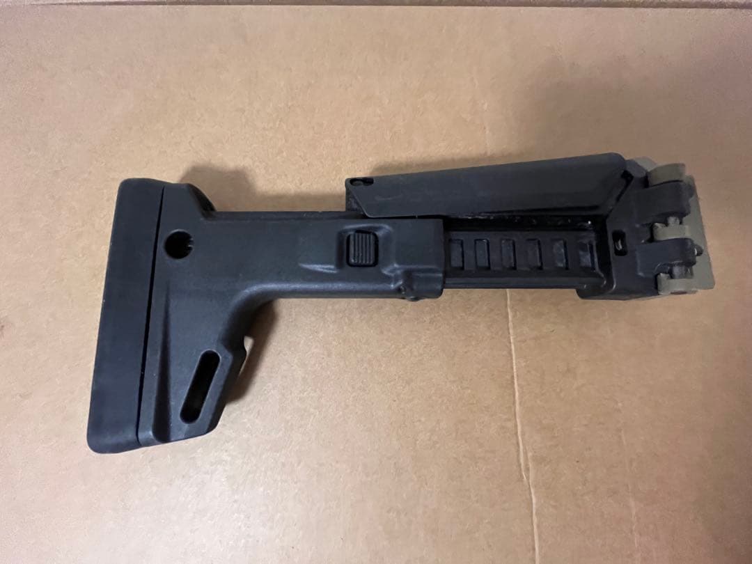MAGPUL PTS 純正　MASADA フォールディングストック ツートン