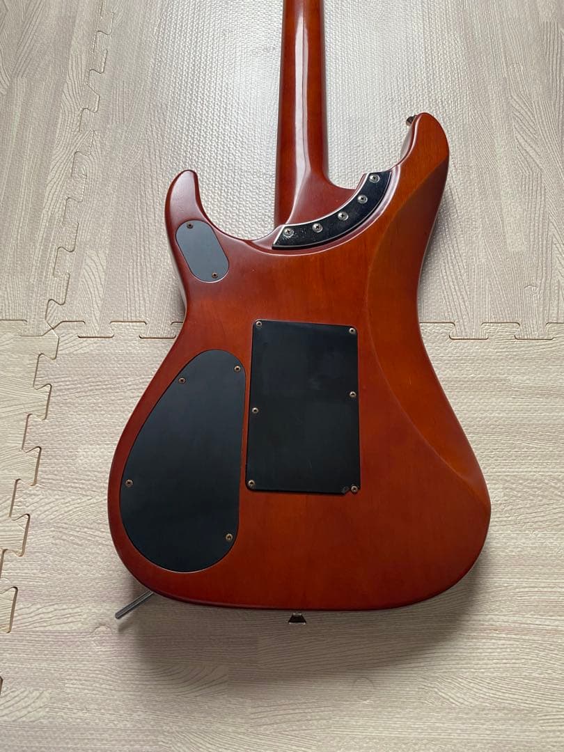 kkk　Washburn N4