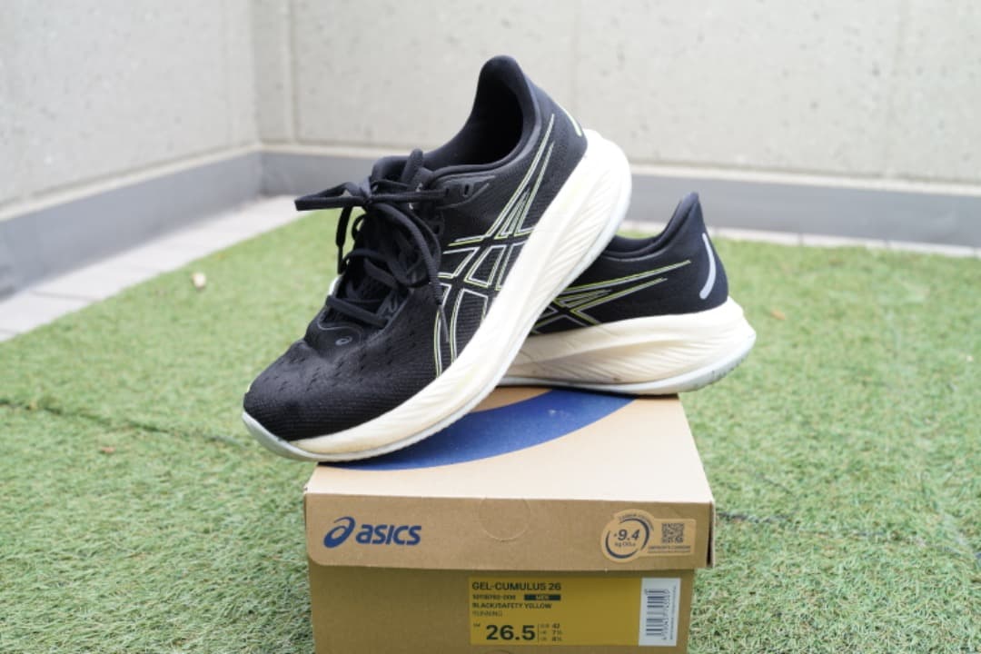 アシックス カーボンランニングシューズ26.5cm