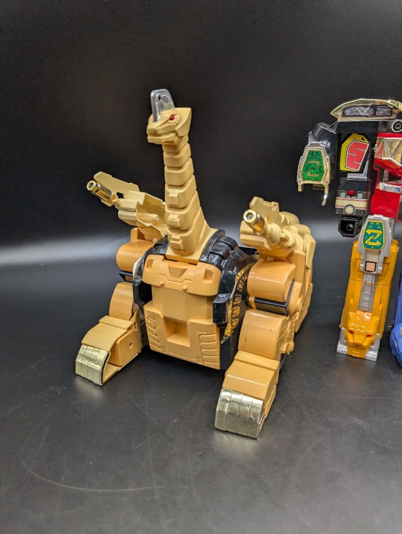 恐竜戦隊ジュウレンジャー スーパープラデラ 究極大獣神 獣騎神キングブラキオン