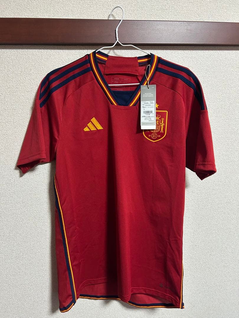 値下げ中 早い者勝ち　スペイン代表 2022年ワールドカップモデル 新品タグ付き