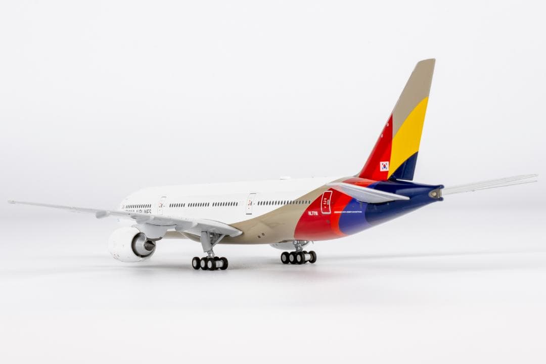 アシアナ航空 777-200ER HL7791 1/400