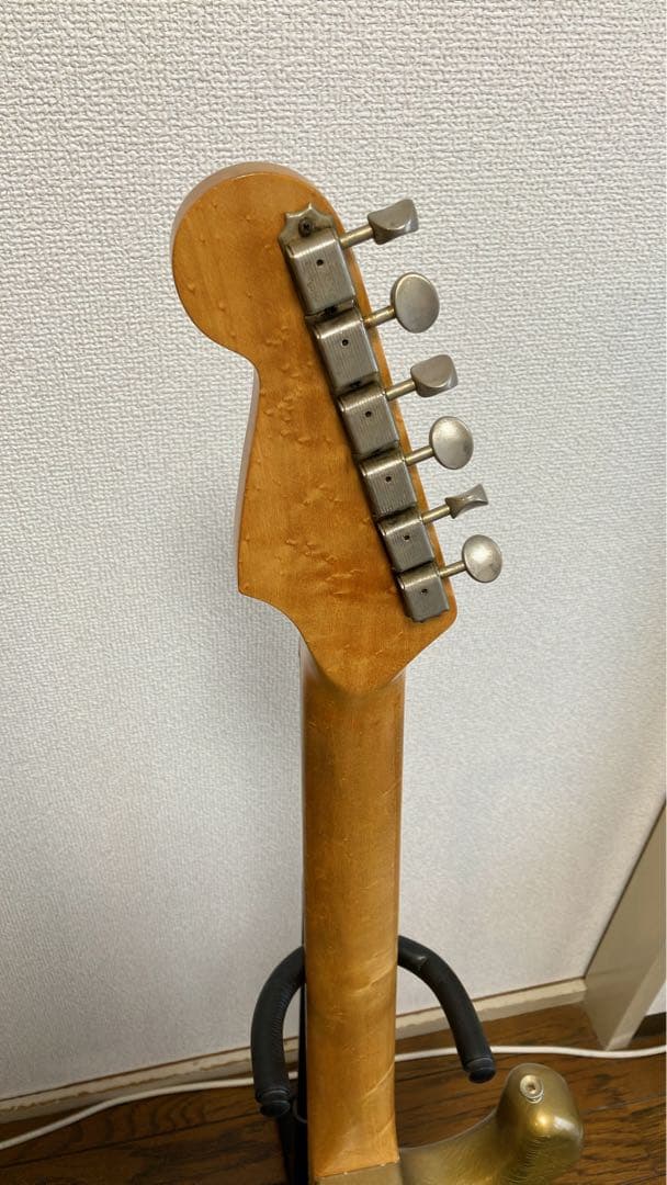 MJT ストラトタイプ　エレキギター