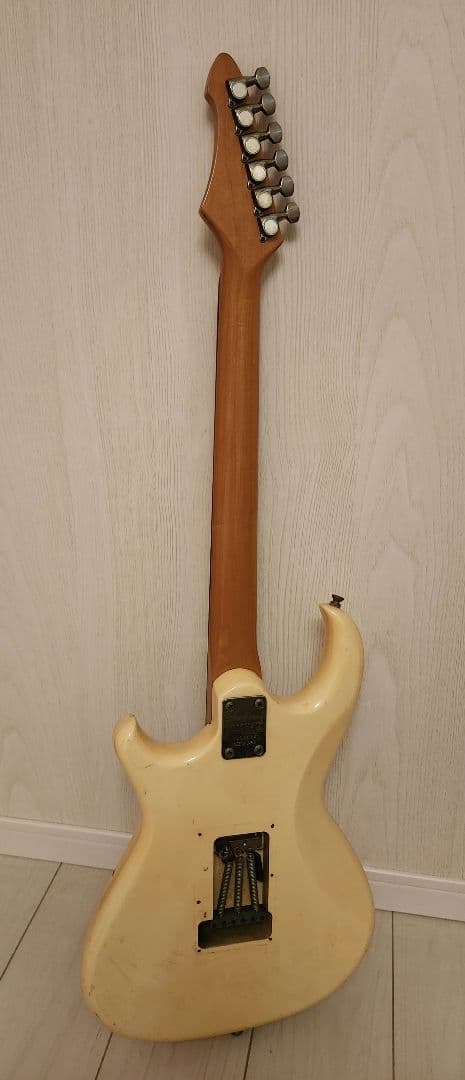 アリアプロ2　RS　WILDCAT エレキギター　中古品