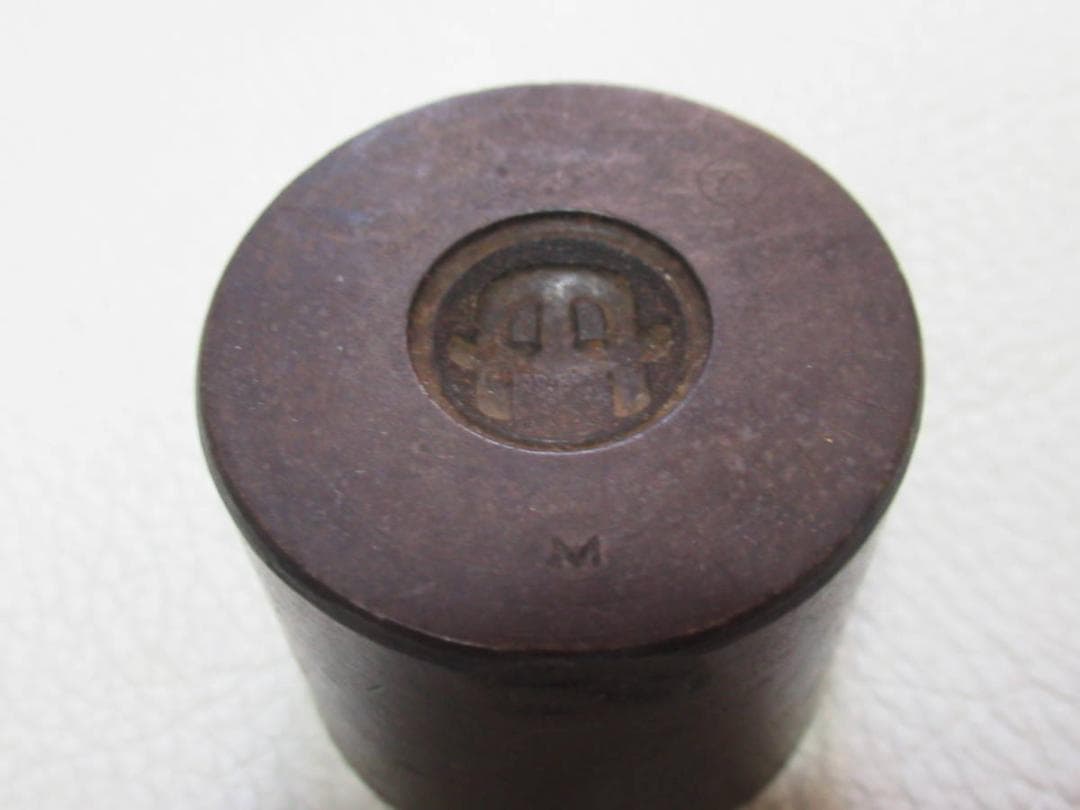◆希少 美品 1920年頃(大正時代)！円柱鉄製ボタン(釦)の金型『丹』大小二つ