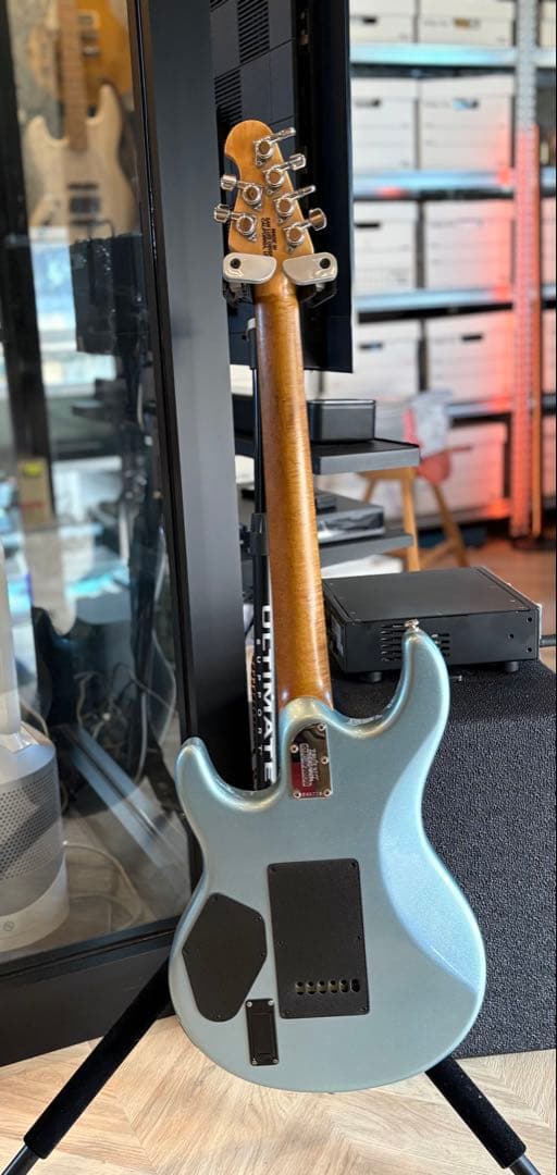 ギター MUSICMAN LUKE