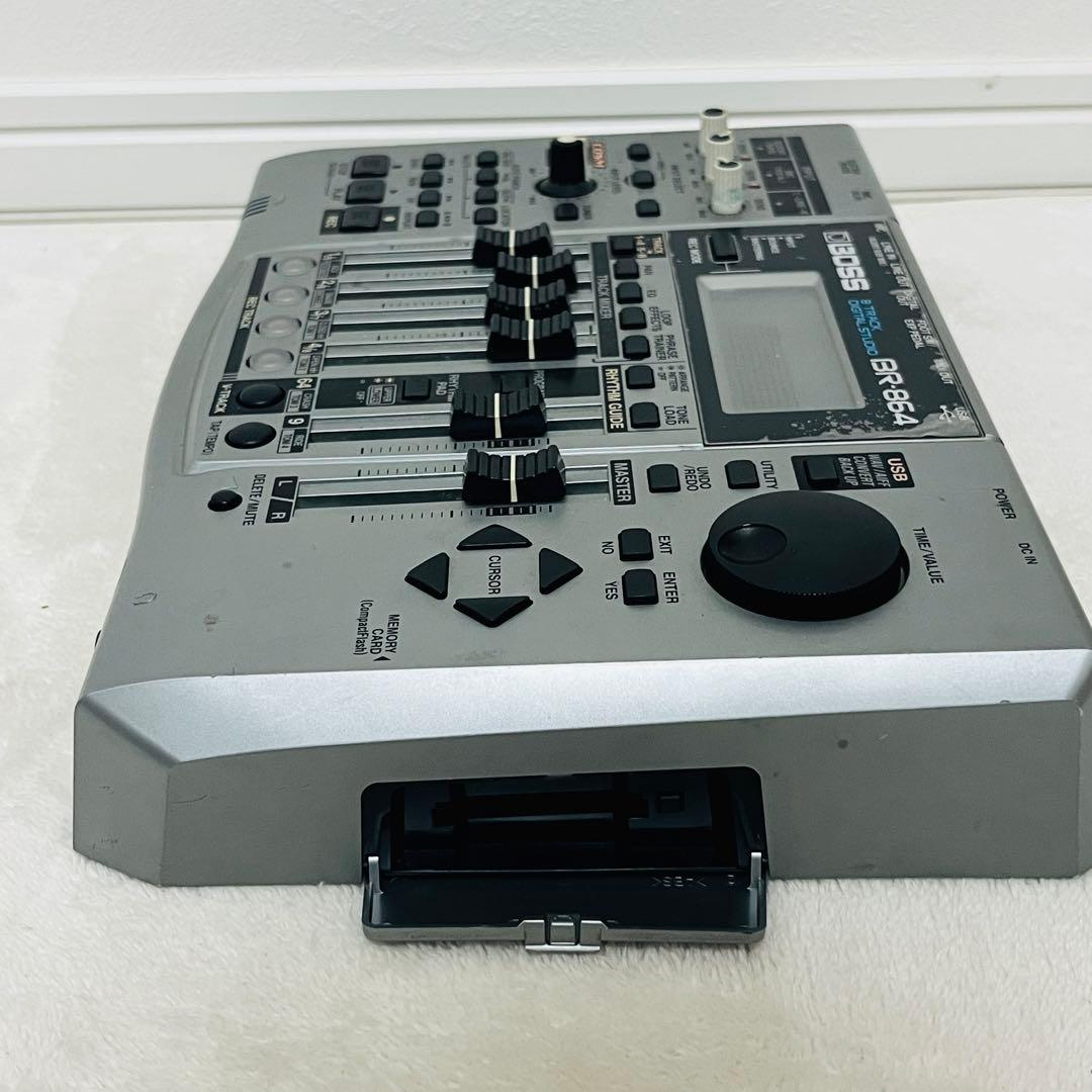 BOSS BR-864 マルチトラックレコーダー