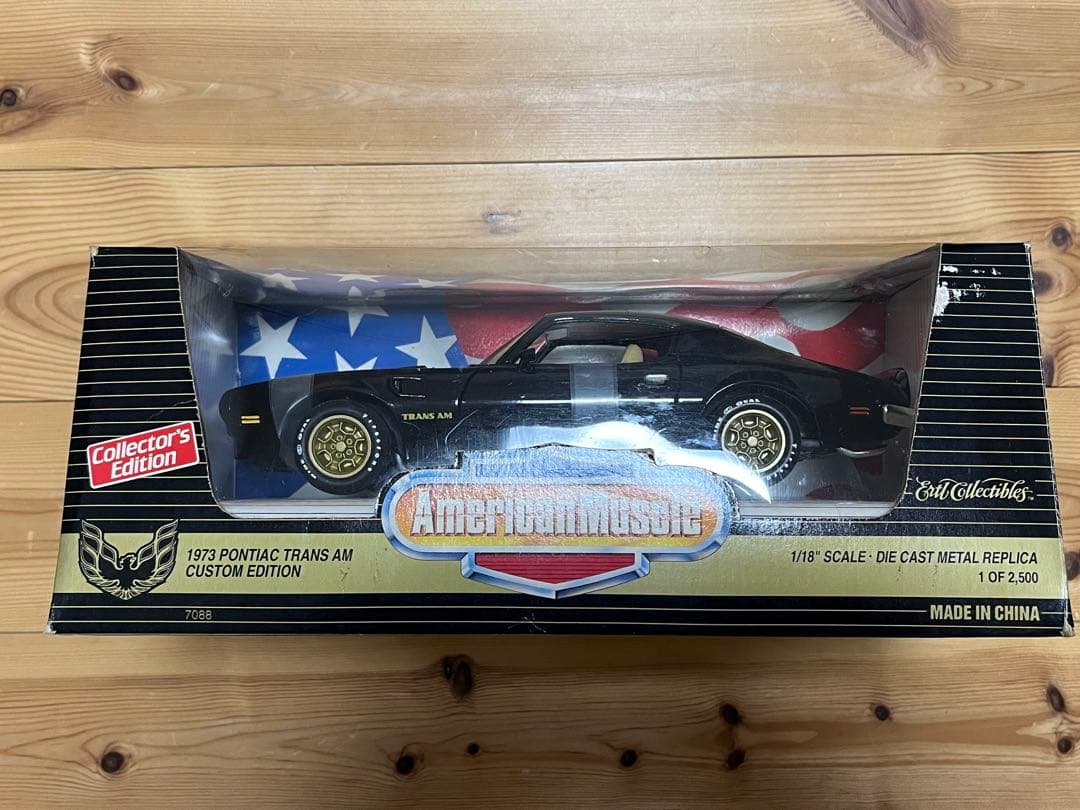 ERTL アーテル　1/18 1973 ポンティアック　トランザム