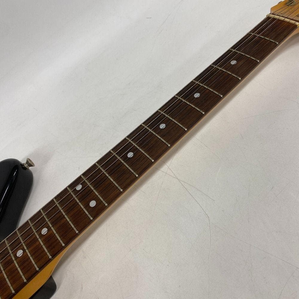 Fender フェンダー JAGUAR エレキギター