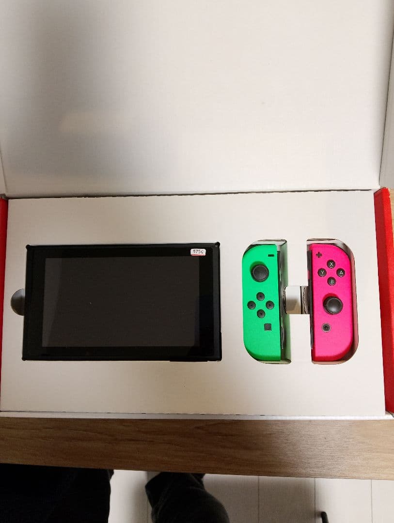 Nintendo Switch 本体 ネオンピンク・ネオングリーン　ジョイコン付