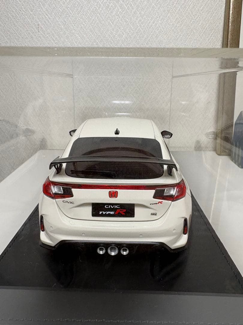 【美品】1:18 Honda Civic TYPE-R モデルカー　ホワイト