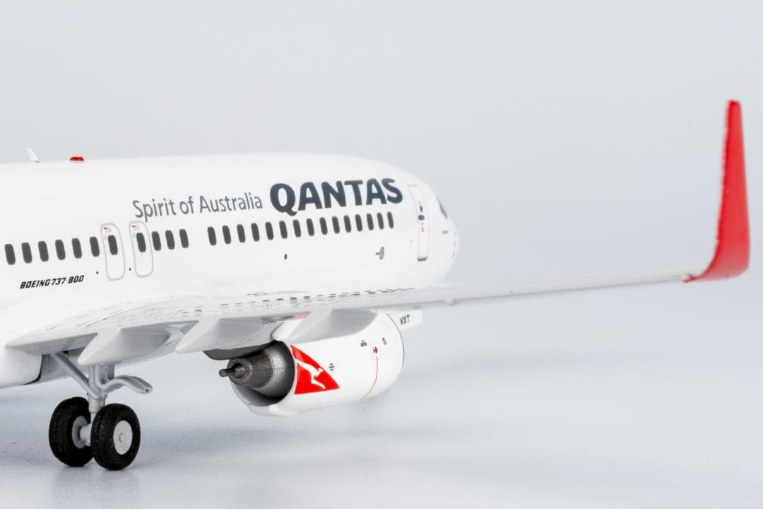 カンタス航空 737-800 VH-VXT 1/200