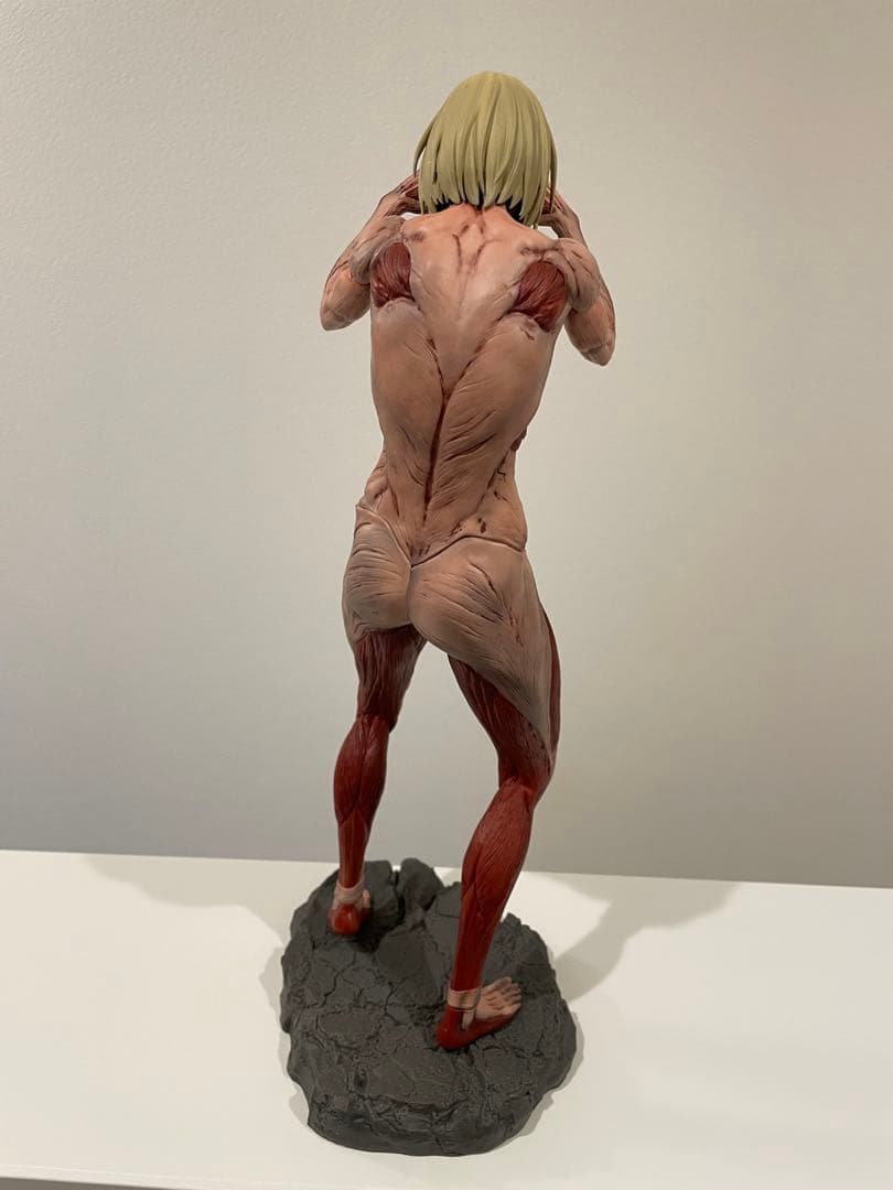 一番くじ 進撃の巨人～壁の外の世界～ラストワン　エレン　女型の巨人セット➕下位賞