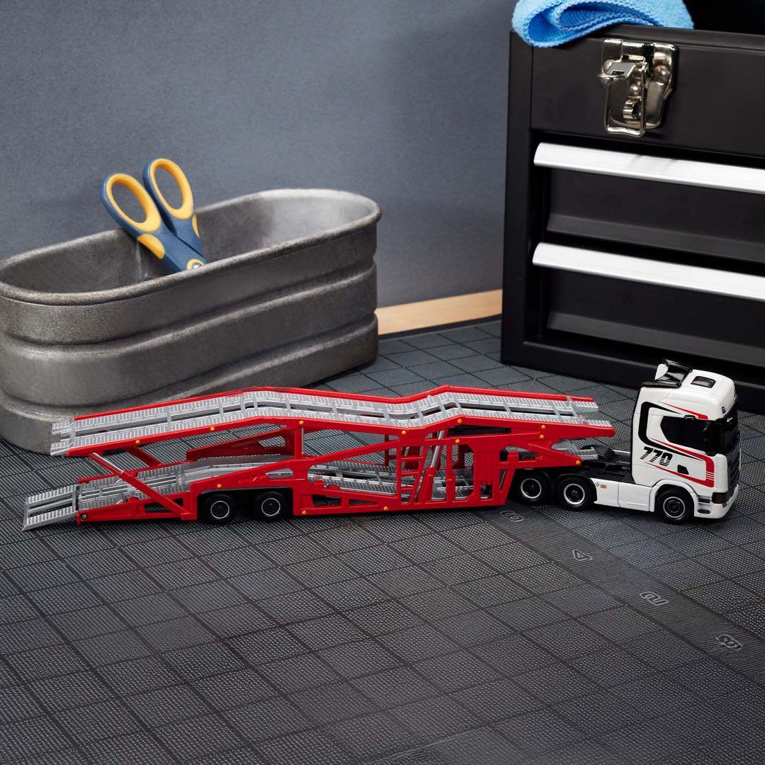 ホットウィール RLC Elite 64 Scania 770 S