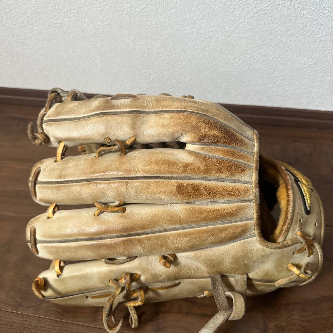 ミズノ 野球グローブ ベージュ 外野用