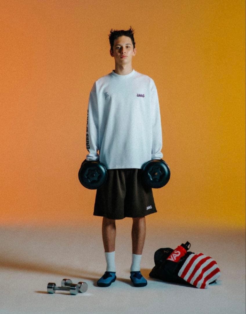 ザバス限定ウェア　スクイズボトルパターン ロングTシャツ&ショーツ（XL）