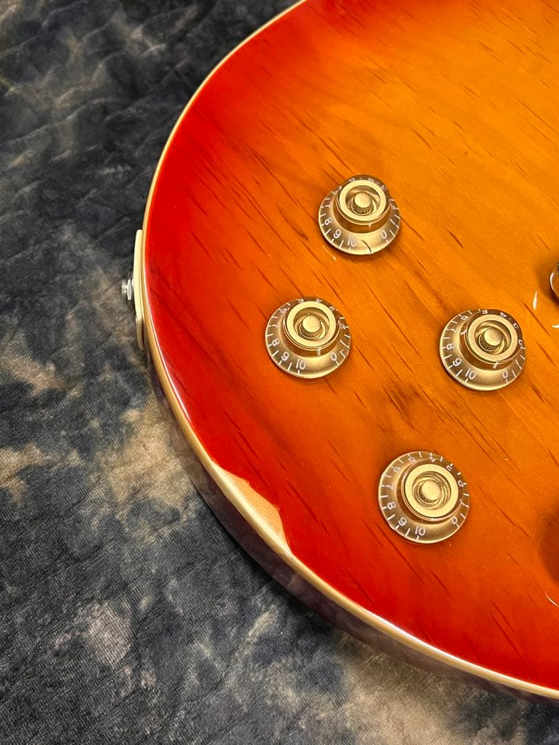【③】Maestro by Gibson レスポール サンバースト