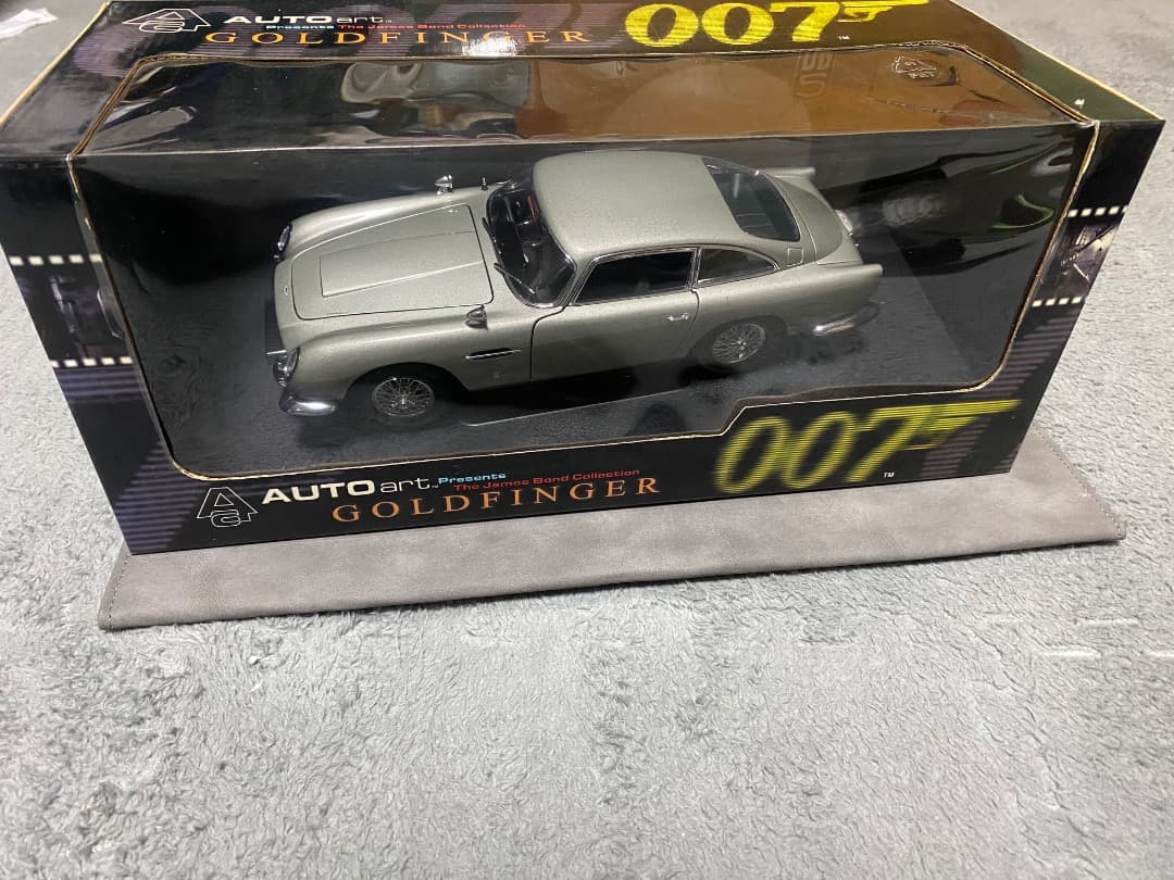 （超希少品）AUTOart astonmartin DB5 007edition