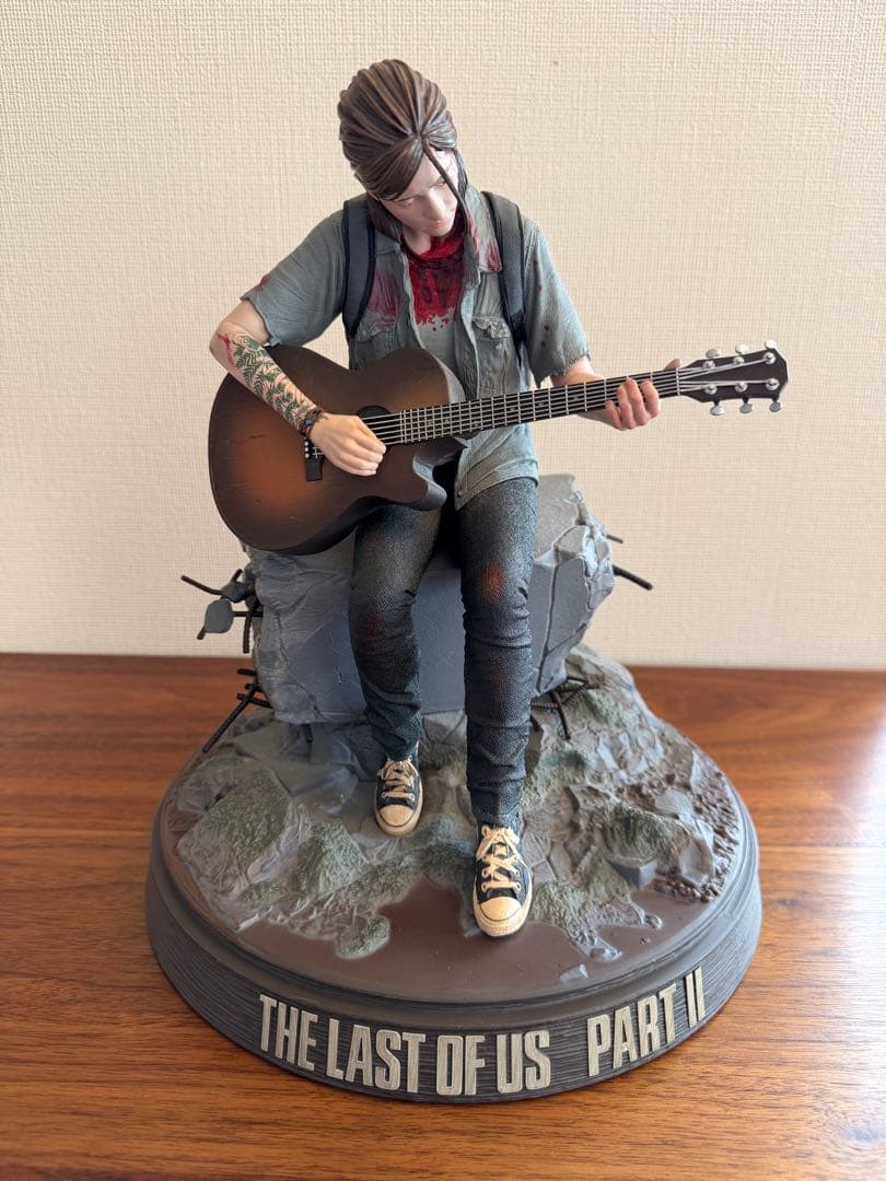 ラストオブアス2 コレクターズエディション エリー スタチュー フィギュア