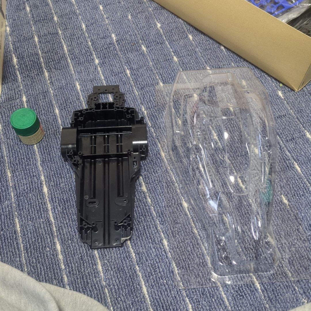 TAMIYA MADCAP 1/10 オフロードレーサー