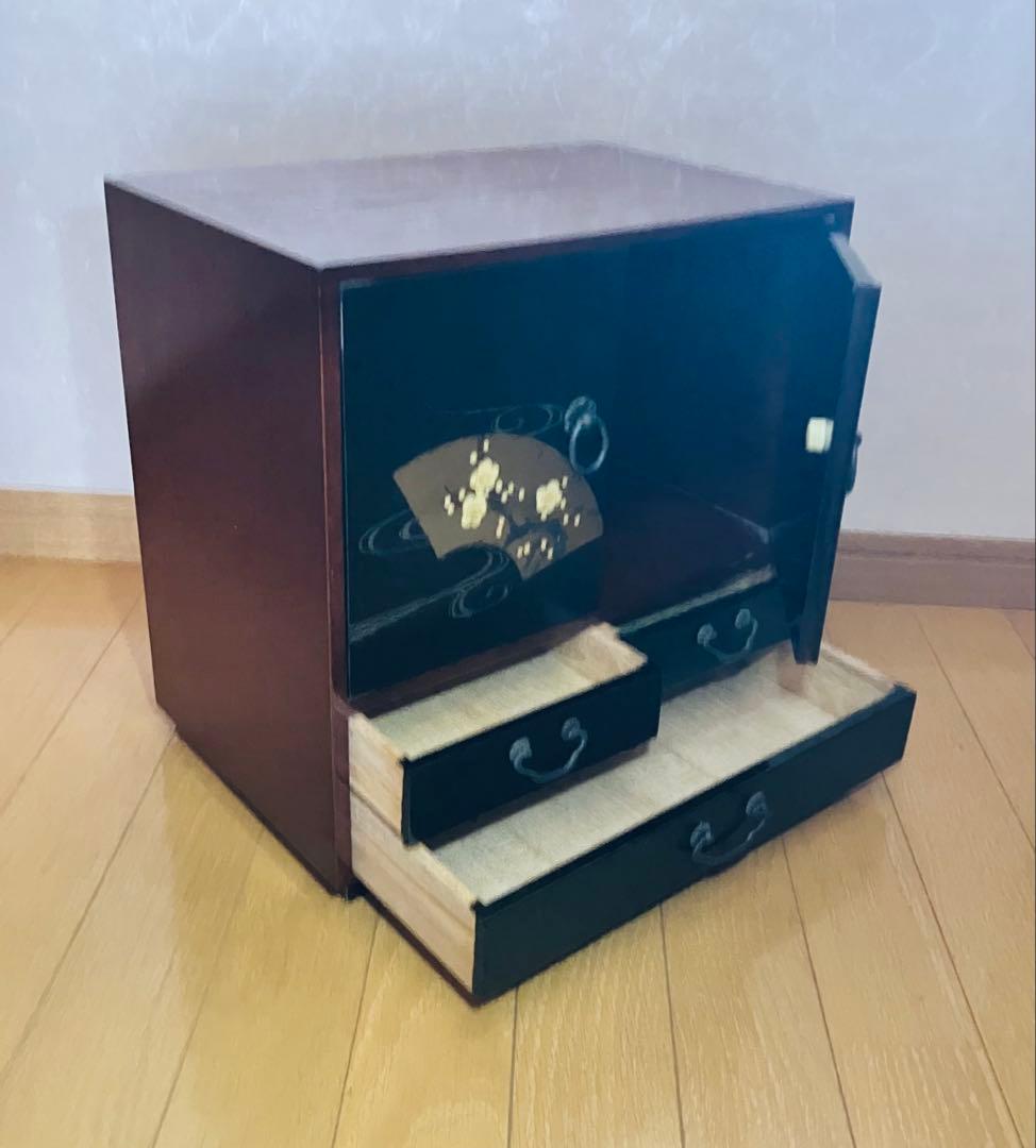 扇子模様の木製箪笥　時代箪笥　民芸箪笥　昭和レトロ　装飾金具　整理箪笥　桐箪笥